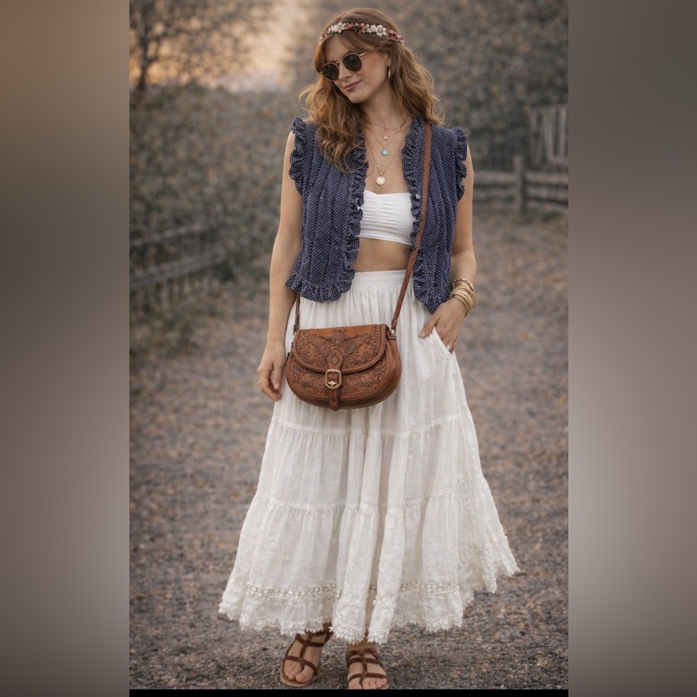 *Vintage -You Babes -1970’s- navy & white- Quilted  Ruffled -boho prairie vest